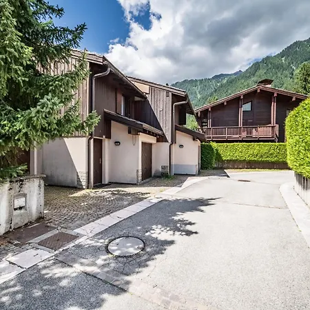 Eden Hotel, Apartments&Chalet Chamonix Les Praz-3